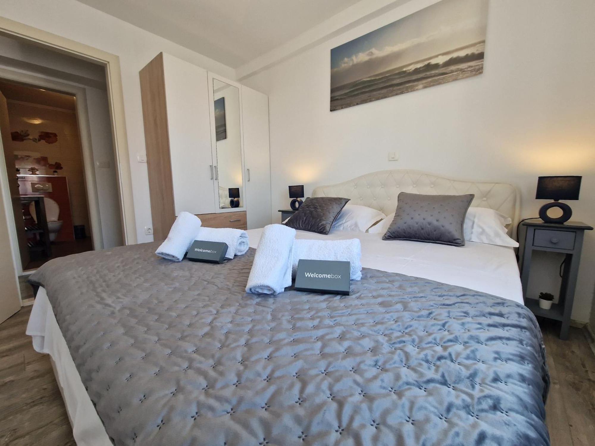 Apartments Mb Каштела Экстерьер фото