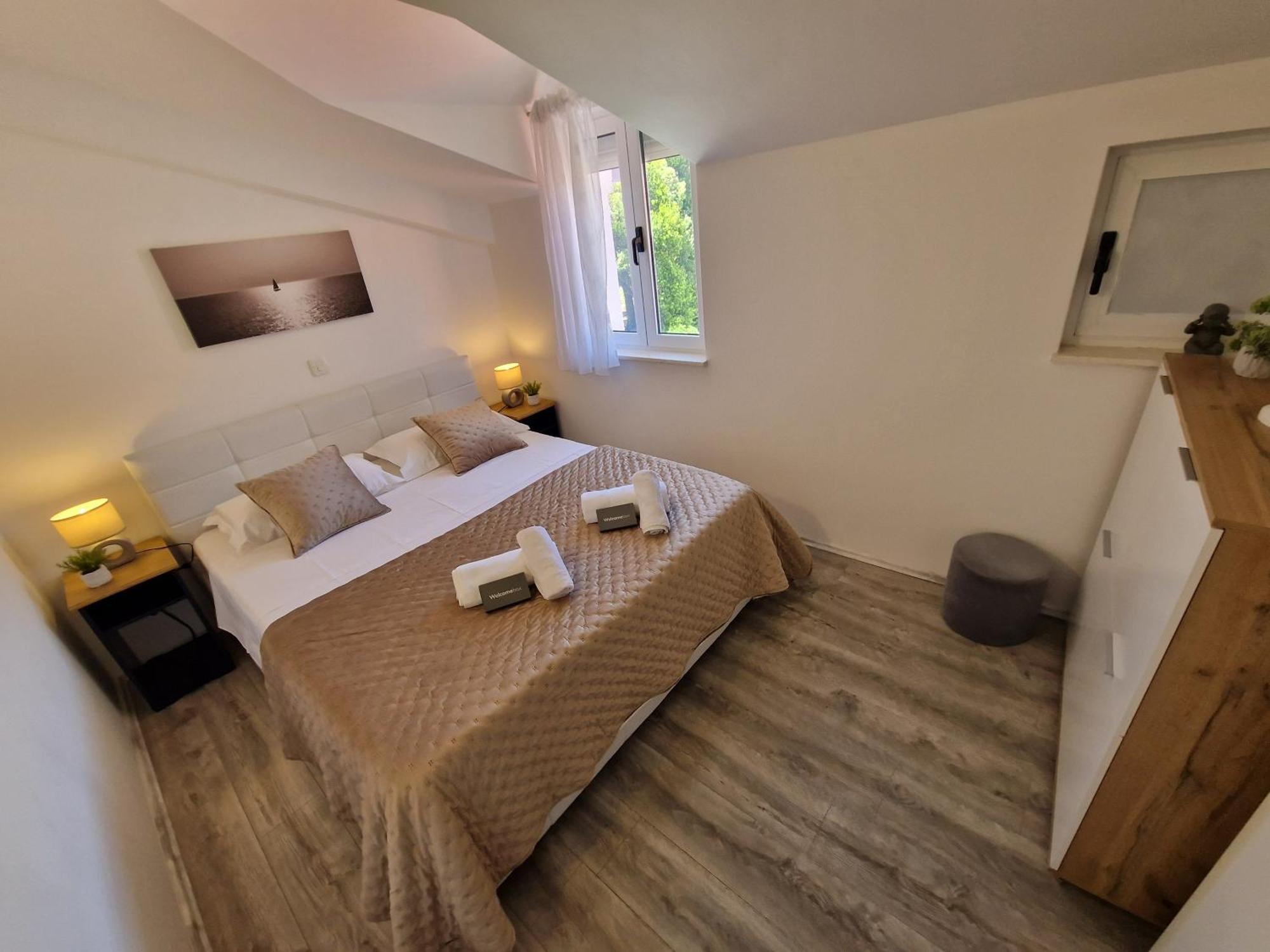 Apartments Mb Каштела Экстерьер фото
