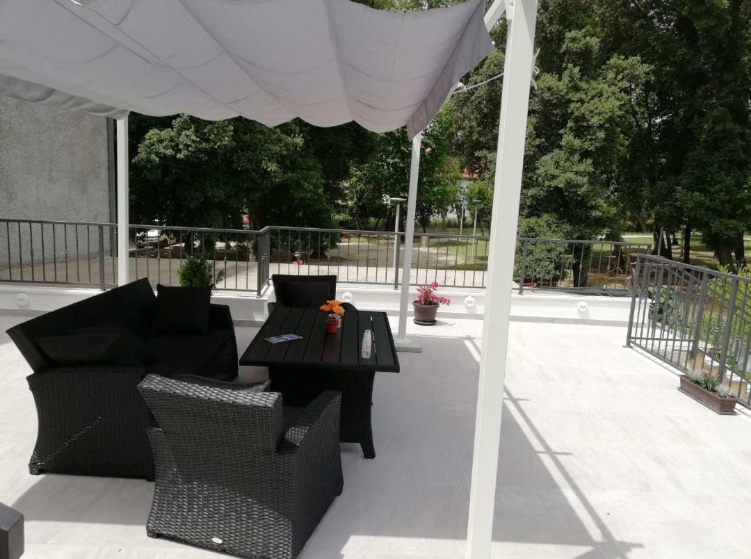 Apartments Mb Каштела Экстерьер фото
